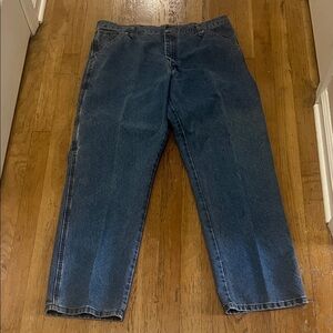 Wrangler 36” x 30” blue jeans